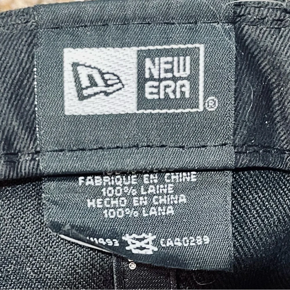 New Official LA NBA Hat black‎ n red